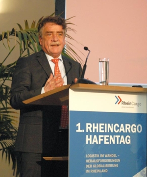 Minister_Groschek_beim_Hafentag