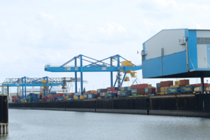 RheinCargo_Hafen_Neuss_Trimodal_1000